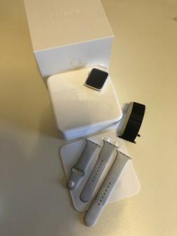 Apple Watch  Serie 2 In Ceramica 42mm NUOVO con 3 Cinturini