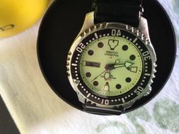 citizen automatic aqualand NY0040- 09W