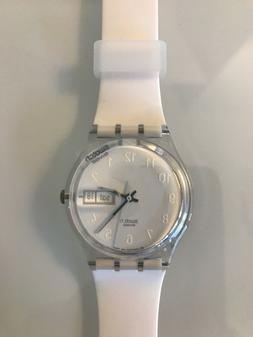 Swatch GK733I total white con datario