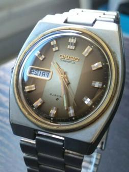 O Vintage Uomo Anni 70