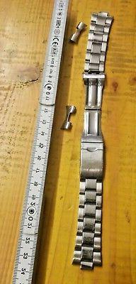 Cinturino  acciaio con blocco. Anse 22mm curve.
