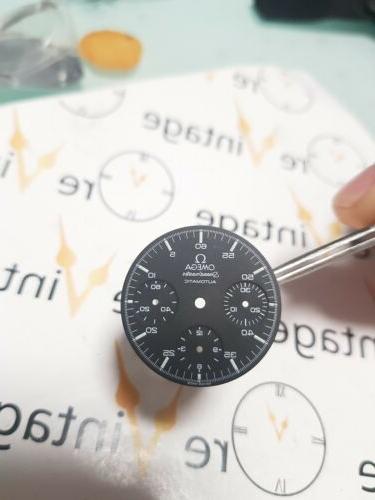 dial speedmaster automatic