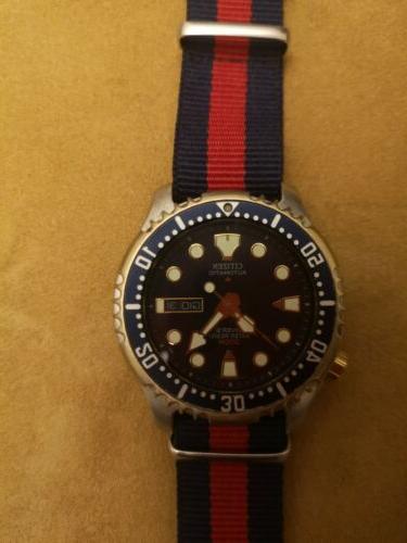 diver 200m promaster 8203 824415 gn4s