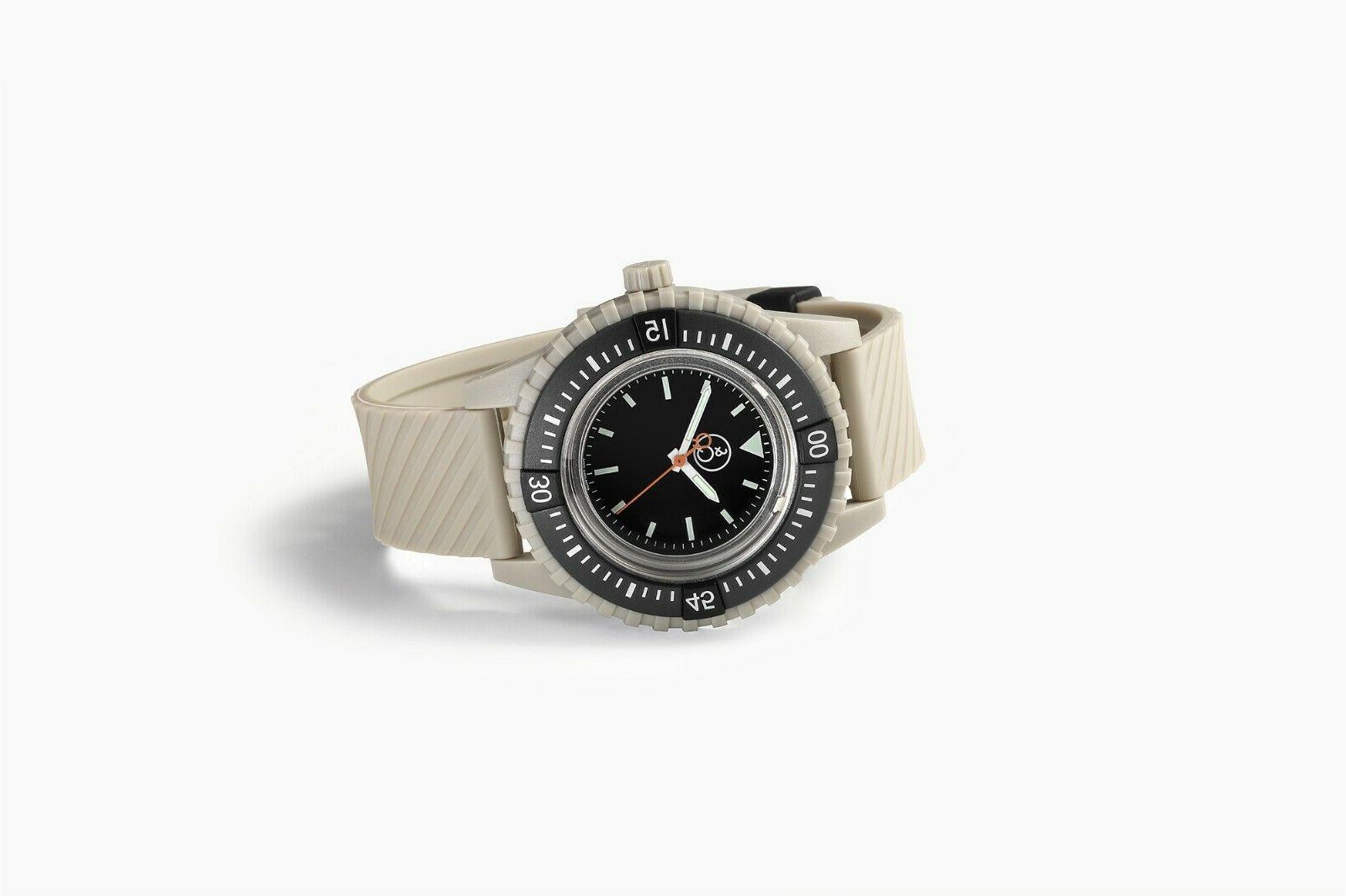 orologio carica solare uomo scuba sub 200m