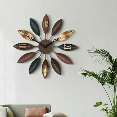 orologio da parete in metallo di grandi