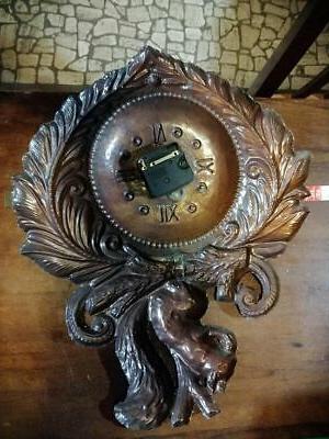 orologio da parete in rame forma scoiattolo