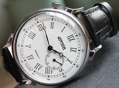 orologio da polso meccanico russo a carica