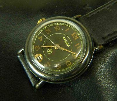 orologio da polso meccanico russo sovietico 17