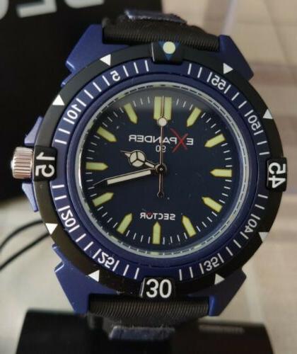 orologio da uomo nuovo con etichetta si