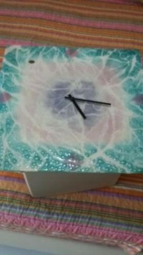 orologio elettrico da parete in vetro