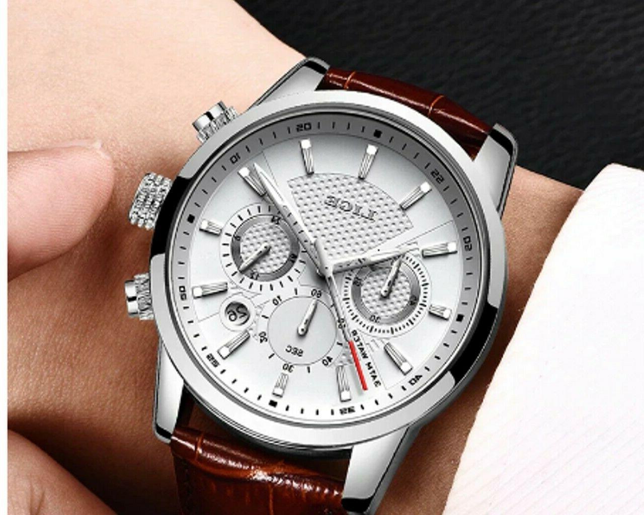 orologio in acciaio con cinturino in pelle