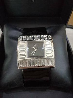 orologio rettangolare nero