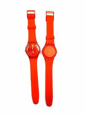 orologio rosso per detenuto carcere prigione trasparente