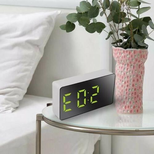 orologio sveglia led