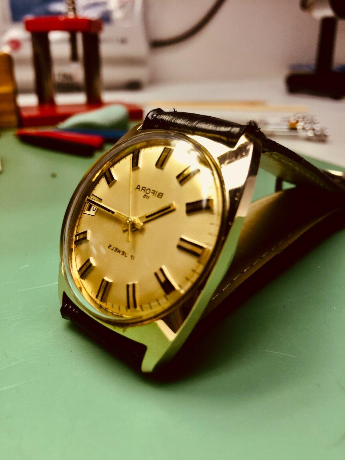 orologio vintage da polso carica manuale con