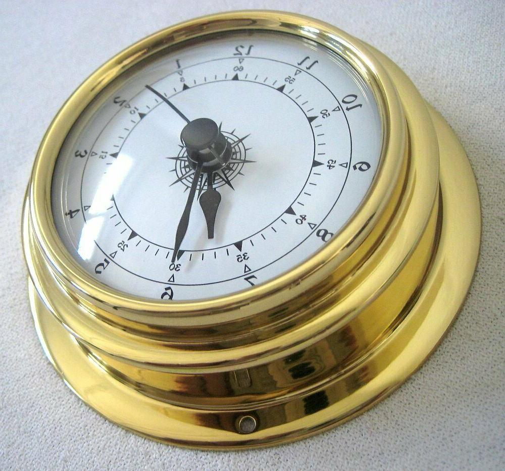 piccolo leggero 80g orologio in bullaugenform di