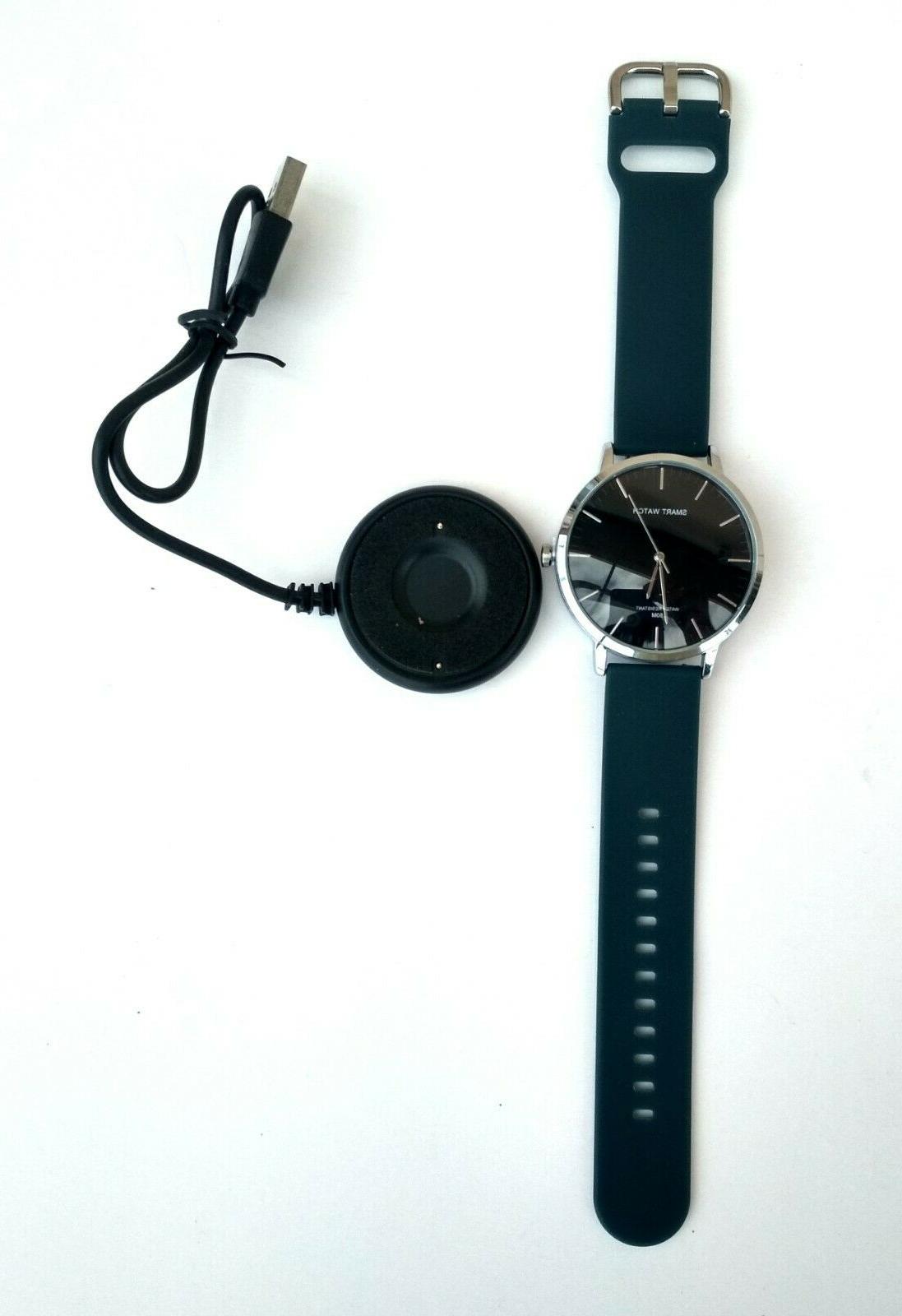 smartwatch classico con orologio a lancette indipendente