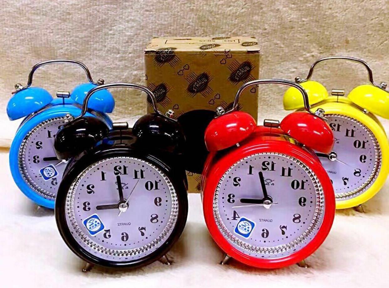 sveglia orologio da comodino piccola cameretta scrivania