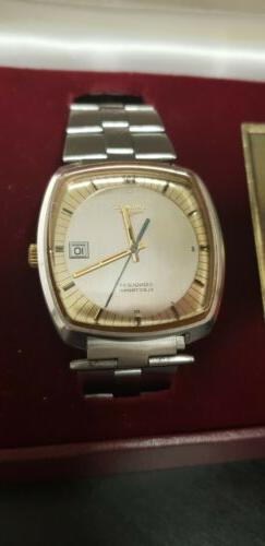 Longines vintage  anni 70 conquest  ultrachron quarz