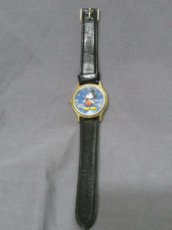 vintage lorus topolino blu madreperla orologio quarzo