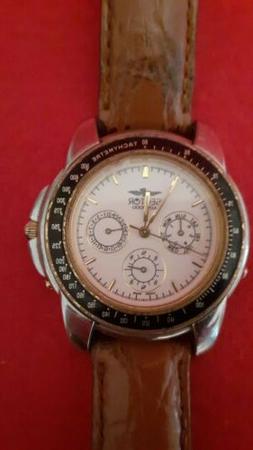 O Sector Adv 1000 Quarzo Funzionante