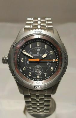 O Revue Thommen Airspeed In Acciaio Carica Manuale Con Altim