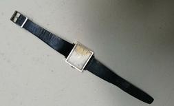 O Antico Quadrante Rettangolare Marca Timex, Da Restauro