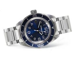 O Automatico Vostok 030598 Komandirskie Anfibi