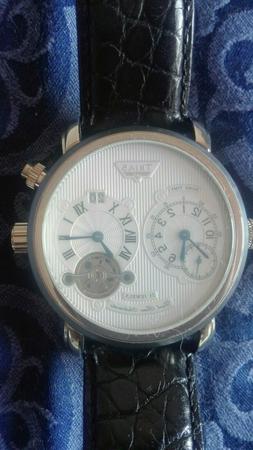 O Automatico Tedesco Trias, Dual Time, Grandi Dimensioni