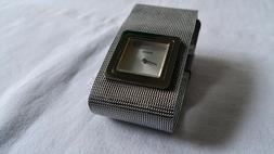 O Bracciale A Maglia Donna Guess Japan Movt Acciaio Inox Col