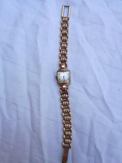 O Bracciale Vintage Da Donna Anni '40 Invicta