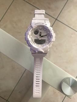 O Casio G-shock Bluetooth Smart Led Gba-800-7aer Bianco Usat