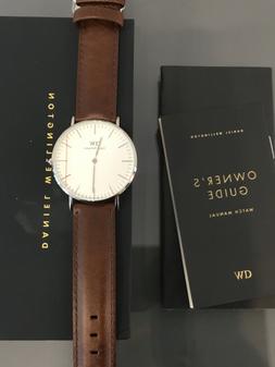 O Daniel Wellington Cinturino Pelle Marrone Scuro