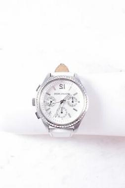 O Con Cinturino Di Pelle Bianco Applicazione Del Logo Donna