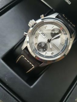 O Hamilton Cronografo Automatico Vintage  Valijoux 7750  Usa