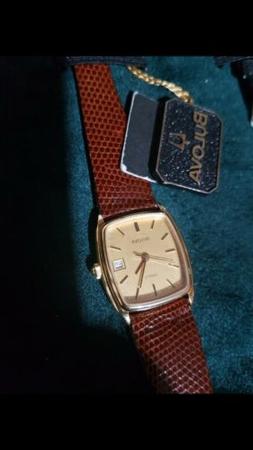 O Bulova Da Donna Quartz