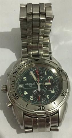 O Invicta Etanche Crono Acciaio Datario Tre Contatori