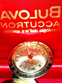 O Moon Watch Bulova Accutron Astronaut Lunar Gmt Gold Spacev