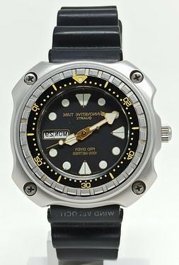 O Innovative Time Pro Diver 1000 Meters Sub Diving Watch Md9