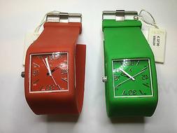 O Unisex Economico Con Cassa In Acciaio E Cinturino In Gomma