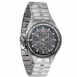 O Uomo 3253993225 550