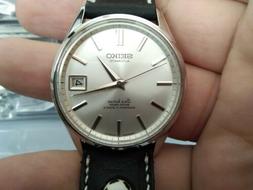 O Uomo Vintage Automatico Seiko