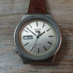 O Vintage Seiko 5 6309-8360 Giorno Data Anni 80