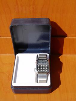 O Vintage Lcd Calcolatrice Saxon Con Scatola Funzionante Cal