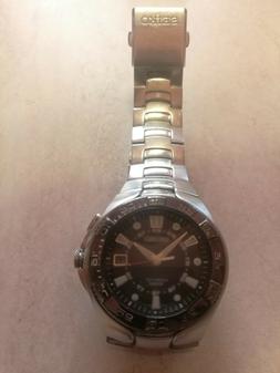 O Vintage Sportivo Seiko Kinetic 100m 5m62-0ap0