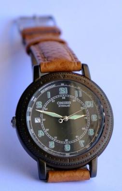 🔻Seiko Quartz Sport Tech 5Y22 8A90 Military Field  Army V