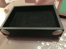 SCATOLA SVUOTA TASCHE IN LEGNO CON FREGI IN ARGENTO.