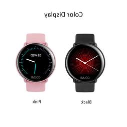 O Polso Sportivo Con Monitor Della Pressione Arteriosa